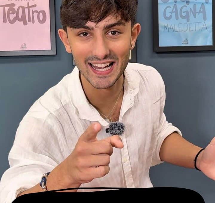 Rocco Vella, conduttore del videopodcast Fuori Scena